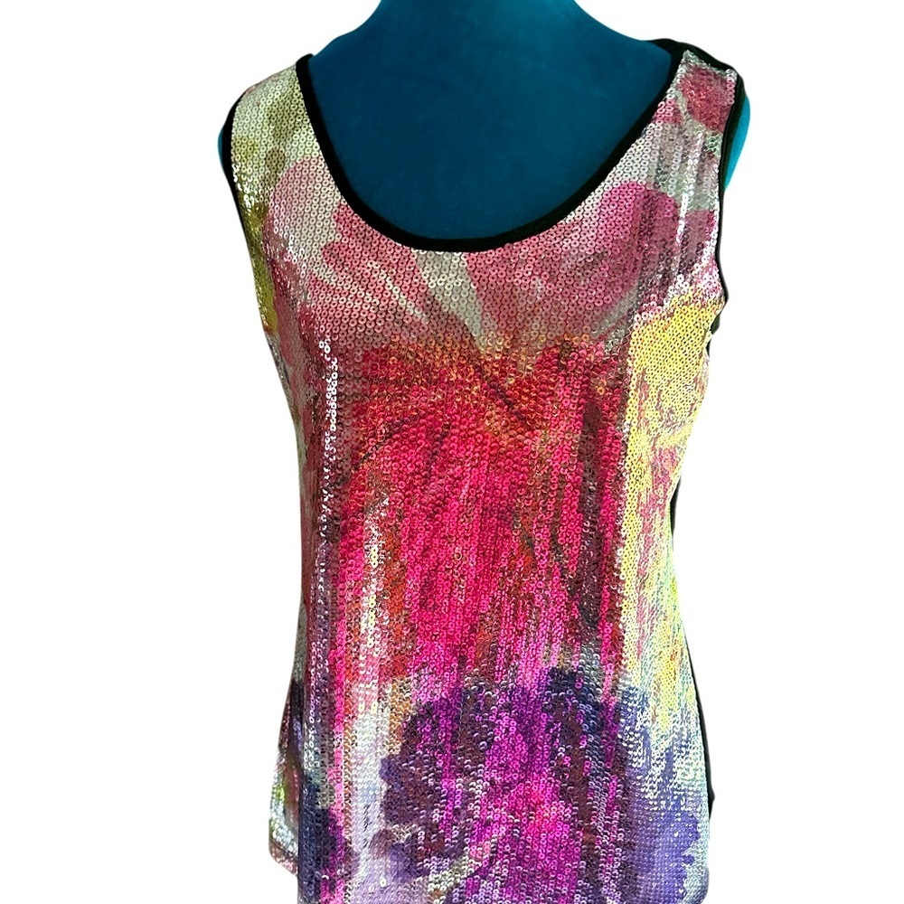 Sleeveless  top sequins galore front just shimmers and shines Large nwt